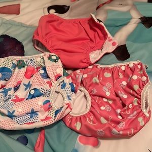 Reusable swim diapers